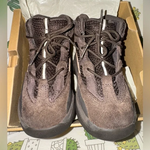 adidas Yeezy Desert Boots Oil Kids Shoes Toddler 9k 9 YZY DSRT BT Dark  Brown TD